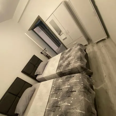 דירה 2+1 In Izmir Dicht Bij Het Centrum En Zee Op Afstand 5 Minuten קוסדסי